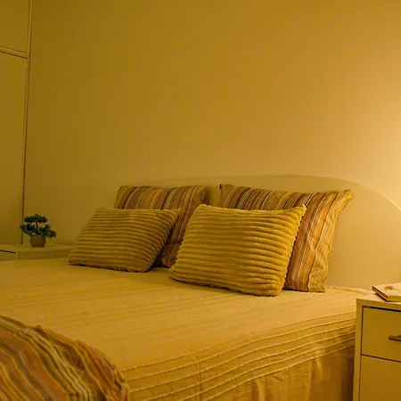 Apartman Lux 5- Private Parking Sombor Exterior photo